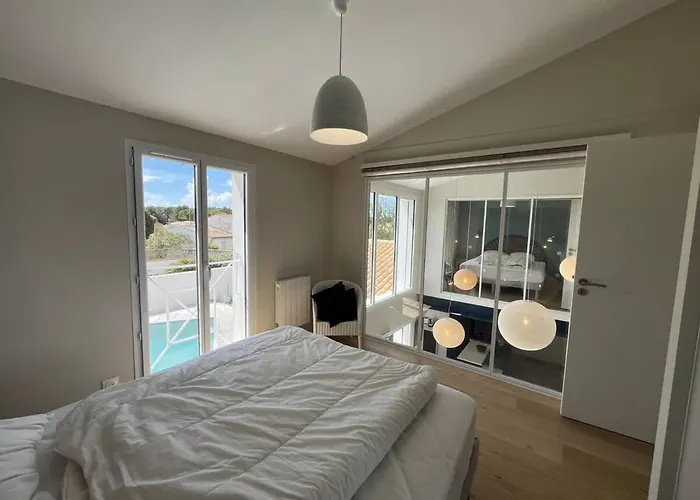 La L Olivier * مدينة لا فلوت