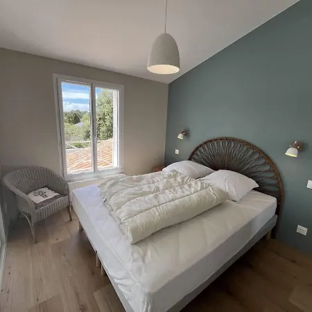 La L Olivier Villa *