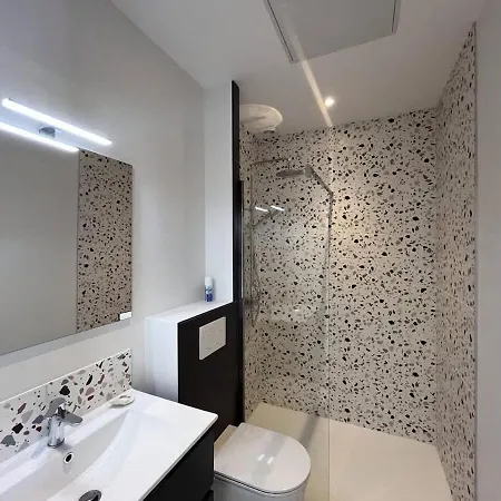 La L Olivier Villa *